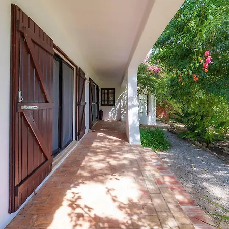 Alcantarilha, Piscina Jardim Prestige For Silves