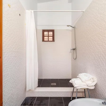 Alcantarilha, Piscina Jardim Prestige For * 西尔韦斯