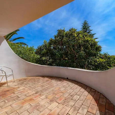Alcantarilha, Piscina Jardim Prestige For